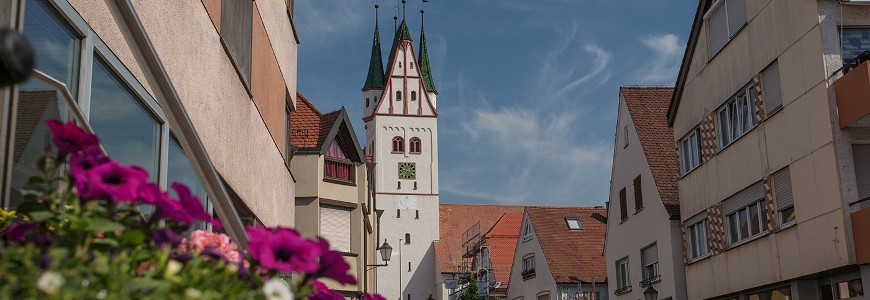 Blick auf Kirchturm Dietenheim